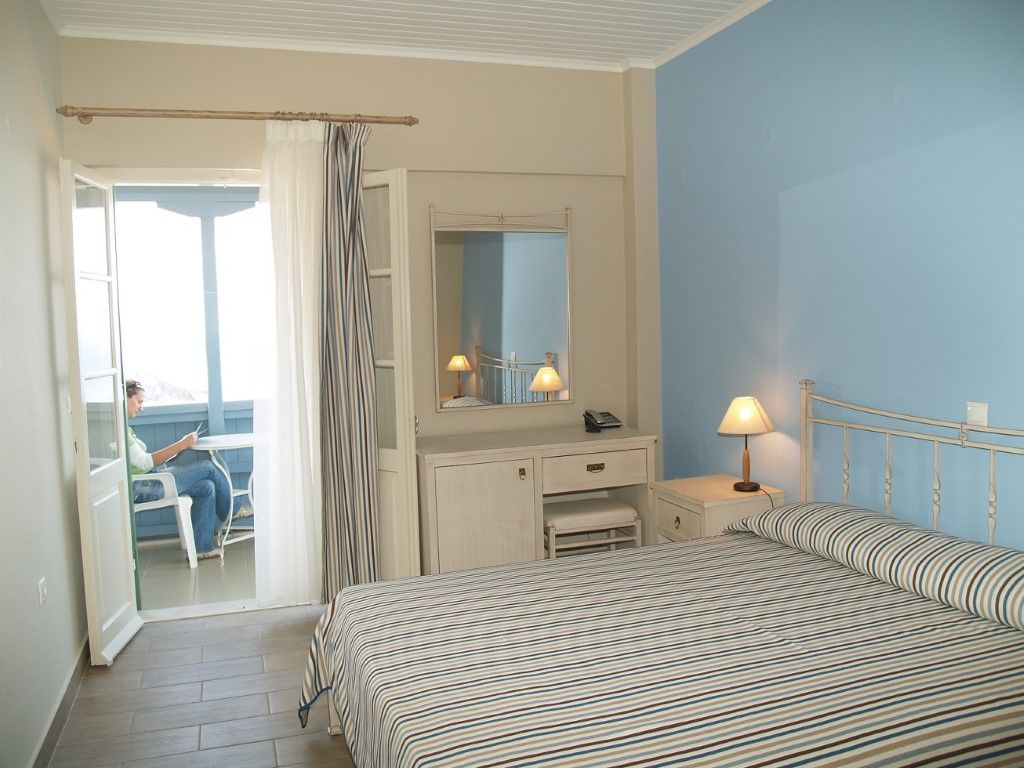 Hotel อาโยส นิกีตัส ภายนอก รูปภาพ
