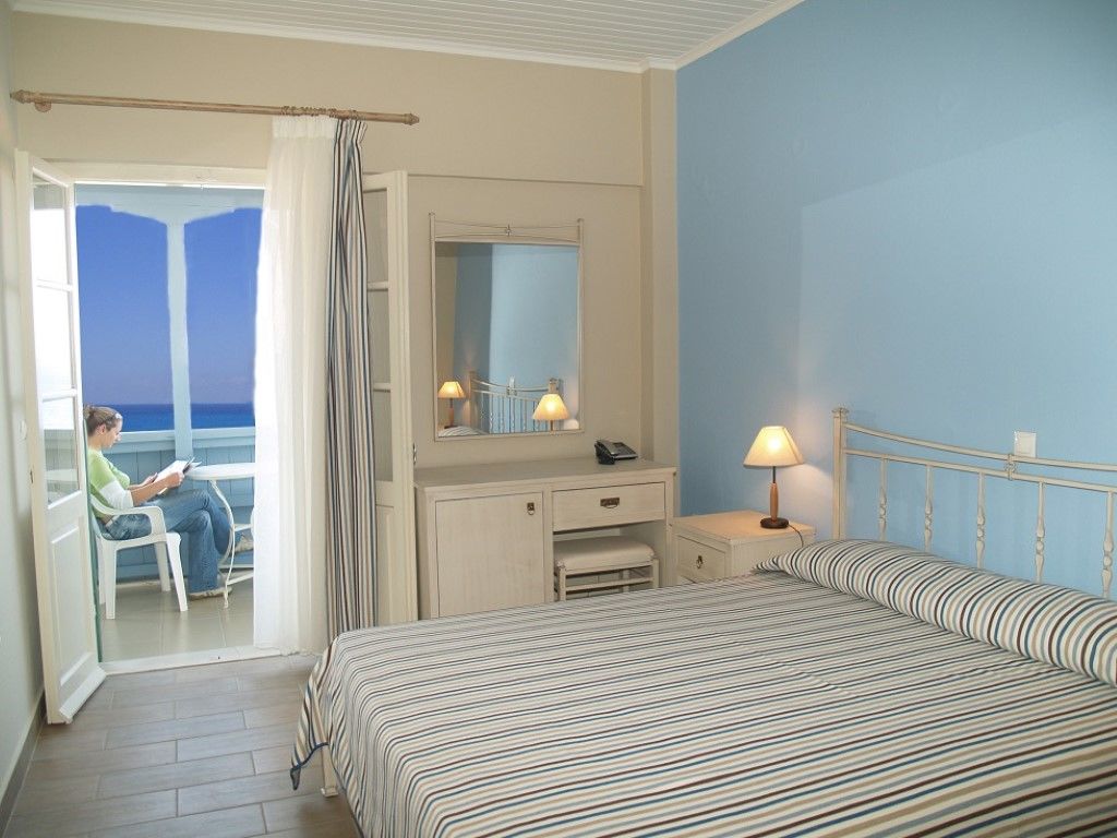 Hotel อาโยส นิกีตัส ภายนอก รูปภาพ