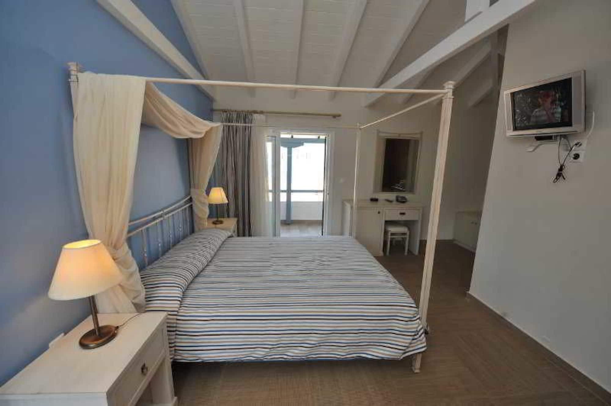 Hotel อาโยส นิกีตัส ภายนอก รูปภาพ